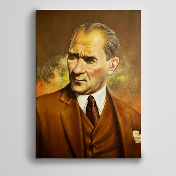 Atatürk Takım Elbiseli Kanvas Tablo