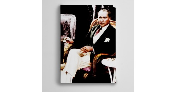 Atatürk Türk Kahvesi İçerken Kanvas Tablo Dekolata