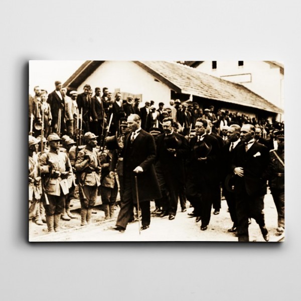 Atatürk Tuzla'da 1928 Kanvas Tablo