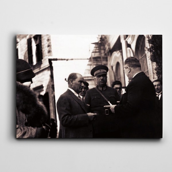 Atatürk ve Fahrettin Altay 1930 Kanvas Tablo