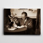 Atatürk Yazarken Karadeniz Vapuru 1926 Kanvas Tablo