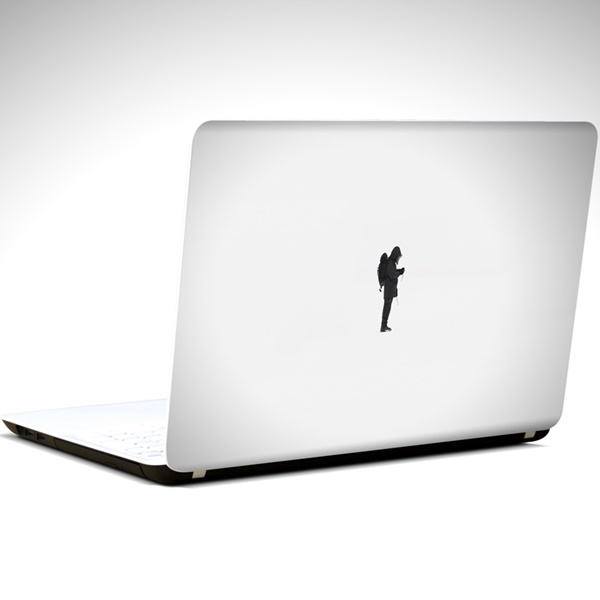 dagci-minimal-laptop-sticker