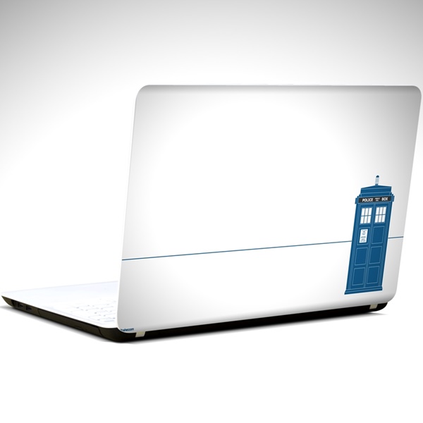 dr-who-minimal-laptop-sticker